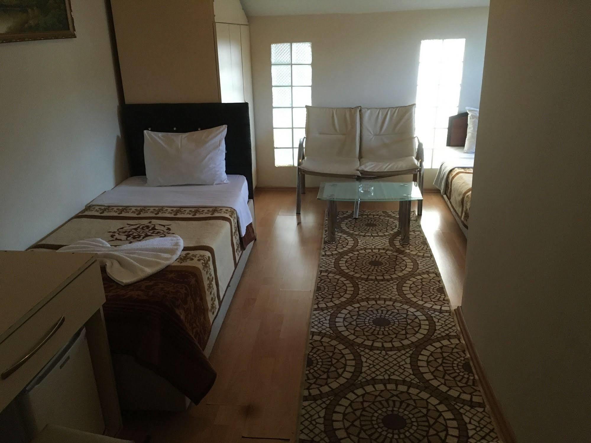 Oeruen Hotel Istanbul Luaran gambar